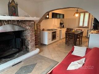 Casa per b&b o 2 famiglie