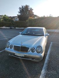 Mercedes E250Avantgarde