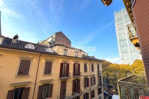 BILOCALE DI 52 MQ ADIACENTE PORTA SUSA !