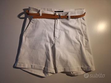 Pantaloncino bianco zuiki con cintura beige