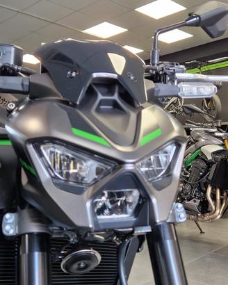 Nuova Kawasaki Z 900 2025 A2 35kw