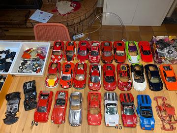 Mega lotto Ferrari 1:18 x diorami