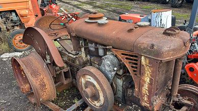 Trattore landini 25 testacalda per ricambi