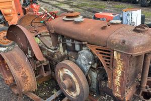 Trattore landini 25 testacalda per ricambi