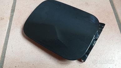Ricambi Audi A4 2000-2004 sportello serbatoio nero