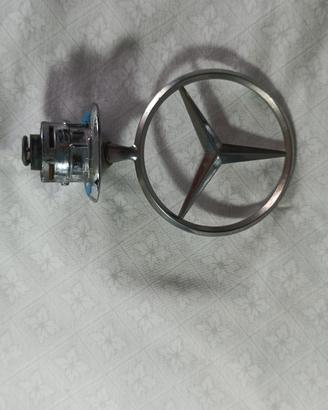 Stemma Mercedes originale