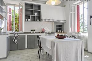 3 LOCALI A NOCERA INFERIORE