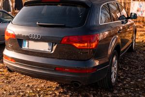 AUDI Q7 2008