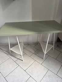 Scrivania ikea