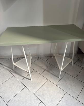 Scrivania ikea
