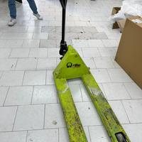 Transpallet manuale