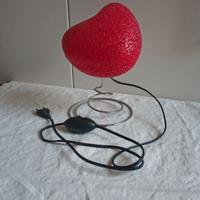 lampada da tavolo cuore