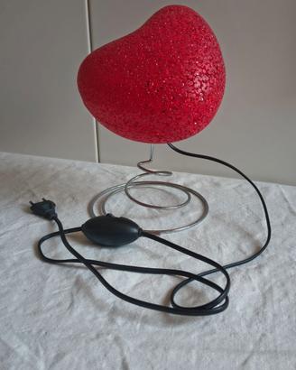lampada da tavolo cuore