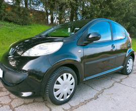 Peugeot 107 1.0 5 porte CLIMA km certificati veri