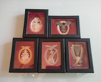 Set di 5 medaglie storiche in teche