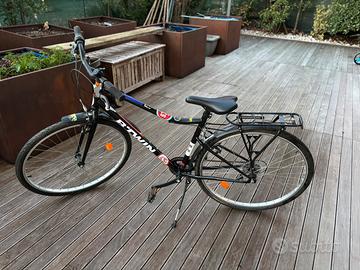 City bike b-twin nera