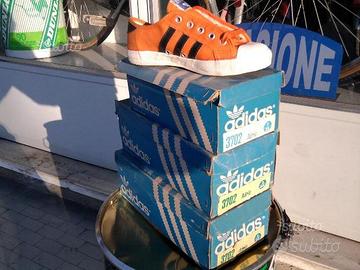 Scarpa adidas modello adria vintage anni '70