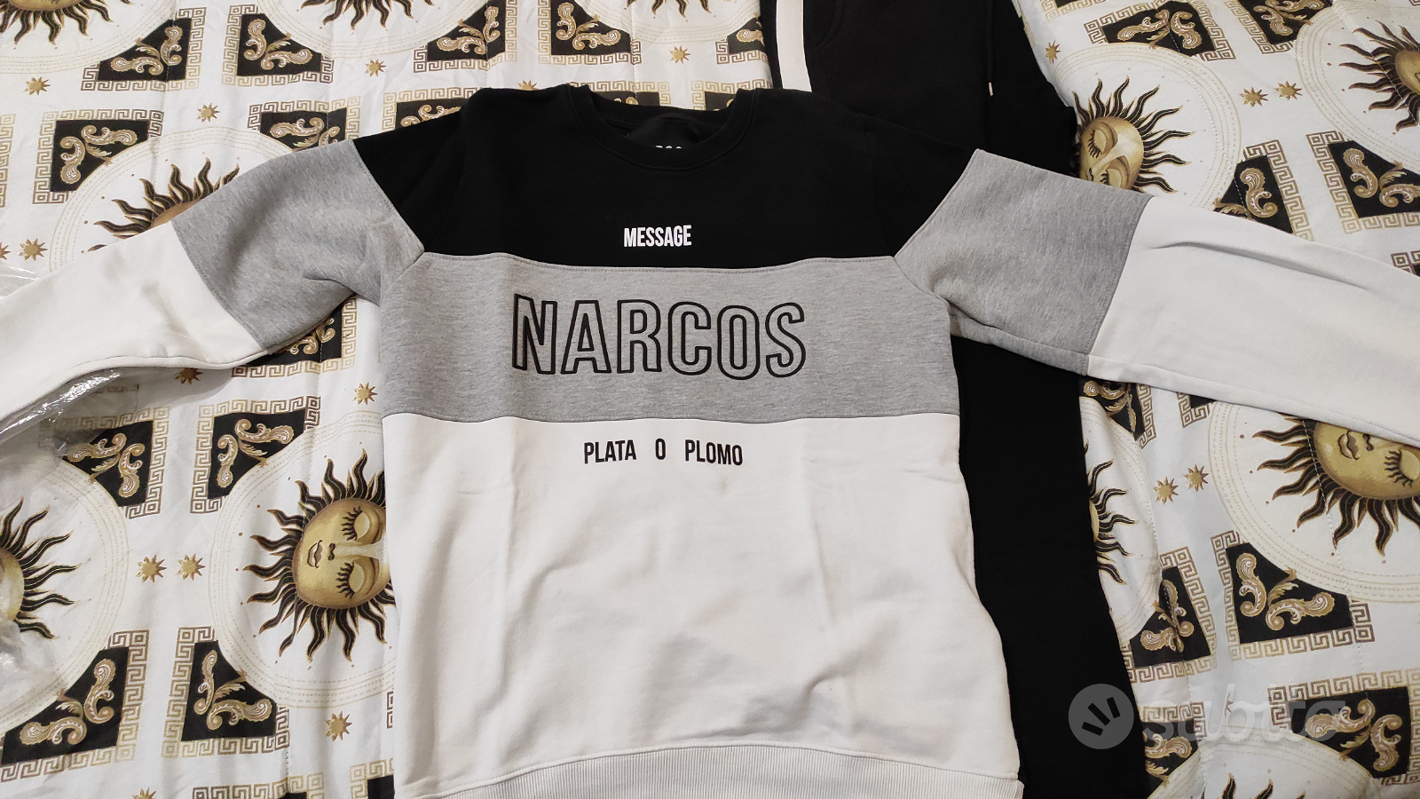 Narcos on sale abbigliamento donna