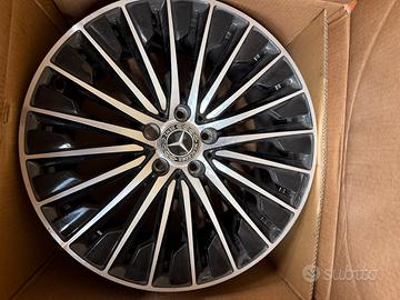 Cerchi 19 pollici mercedes cle originli