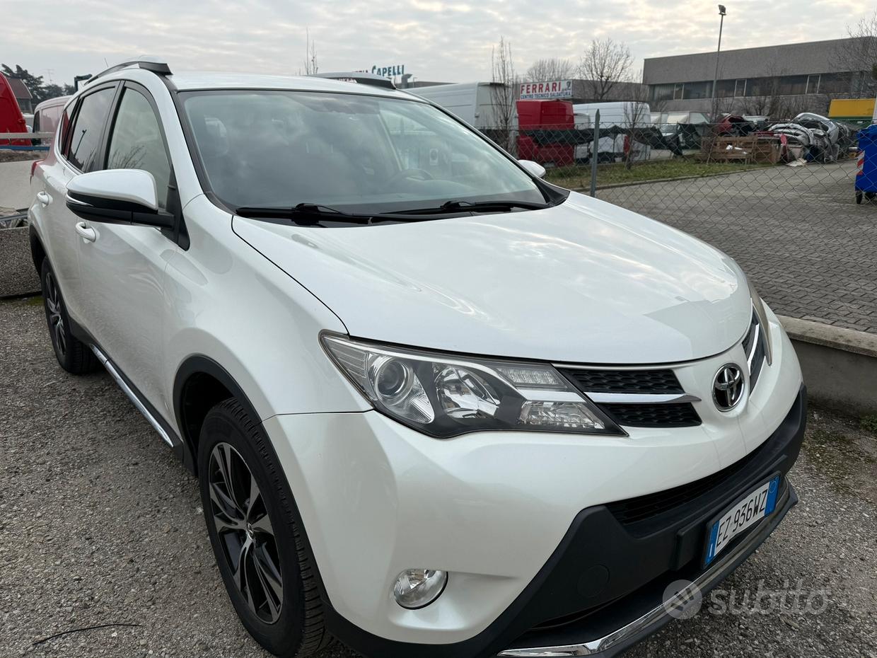 TOYOTA RAV4 4ª serie