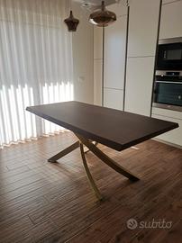 Tavolo sala da pranzo 