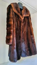 Pelliccia e cappello in vero visone