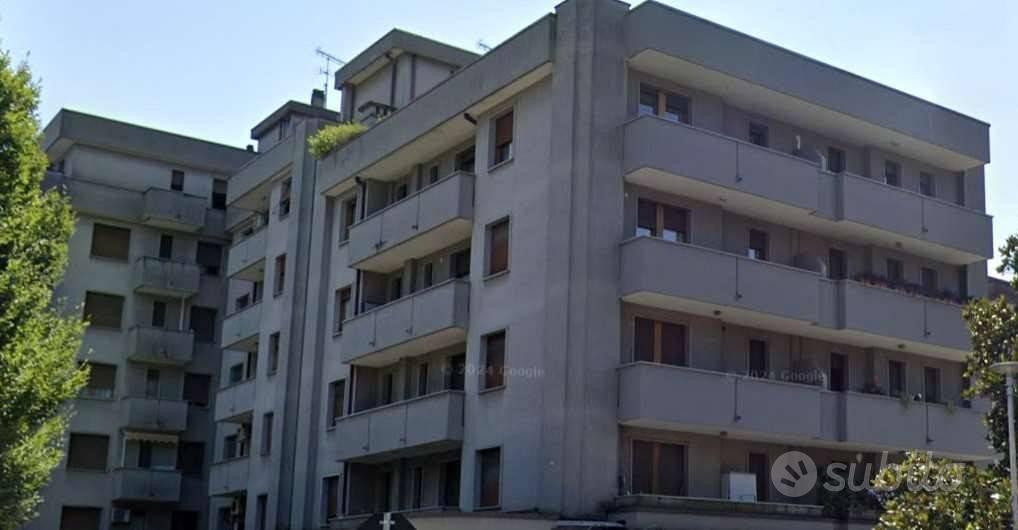 Appartamento – Conegliano, Piazza d'Armi - Vista 2
