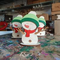 Pupazzo di neve in legno, versione verde 