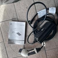 Caricabatterie con cavo per smart