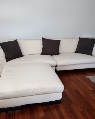 Arredi di design – Divano Rostagno, letto Flou Nat