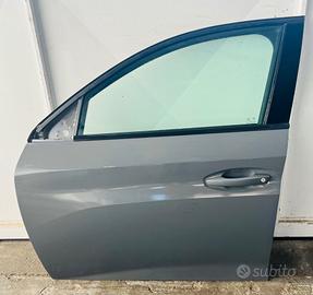 Porta anteriore sinistra Peugeot 208