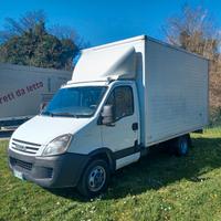 Iveco daily cassa - alimentato diesel e gas