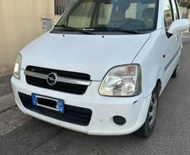 Opel Agila 2004