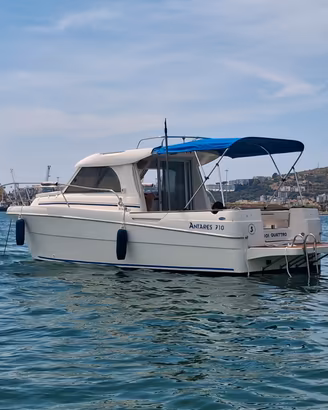 Beneteau Antares 710