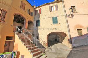 Rapolano Terme (SI), abitazione terratetto ristrut