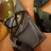 Occhiali da uomo da sole con coppia lenti ricambio