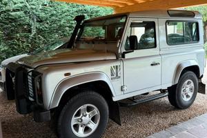 Defender 90 td4 km110000