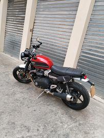 TRIUMPH SPEED TWIN 1200