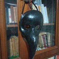 Maschera artigianale medico della peste 