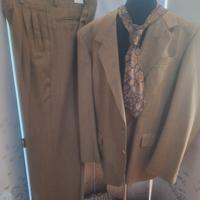 Completo uomo beige