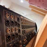 Mixer Soundcraft gb02