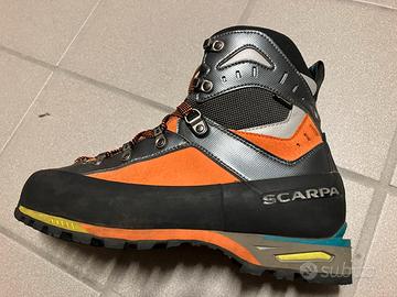 Scarponi alpinismo