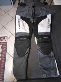 Pantalone moto
