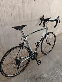 Bianchi Oltre XL Ultegra