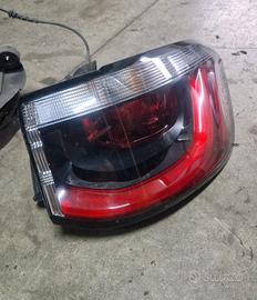 stop posteriore destro jepp compass 2022