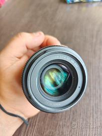 Lente Sigma 30 mm f 1.4 attacco e-mount
