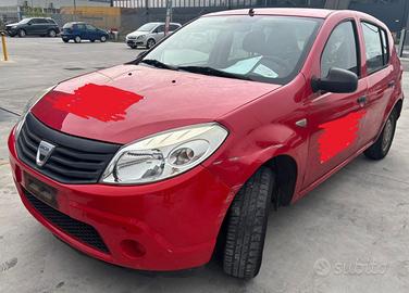 DACIA SANDERO ricambi usati