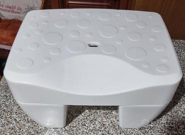Sgabello per bagno o doccia.