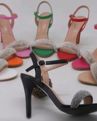 SCARPE A STOCK!