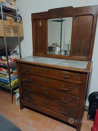 cassettiera in legno